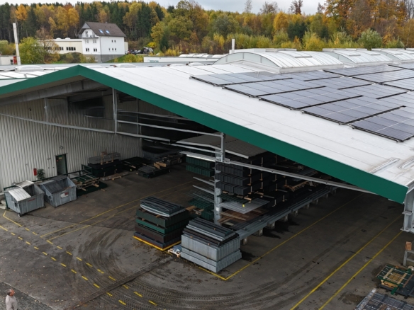 Große Produktionsstätte für Metallgewerbe auf ideal arrondierter Fläche