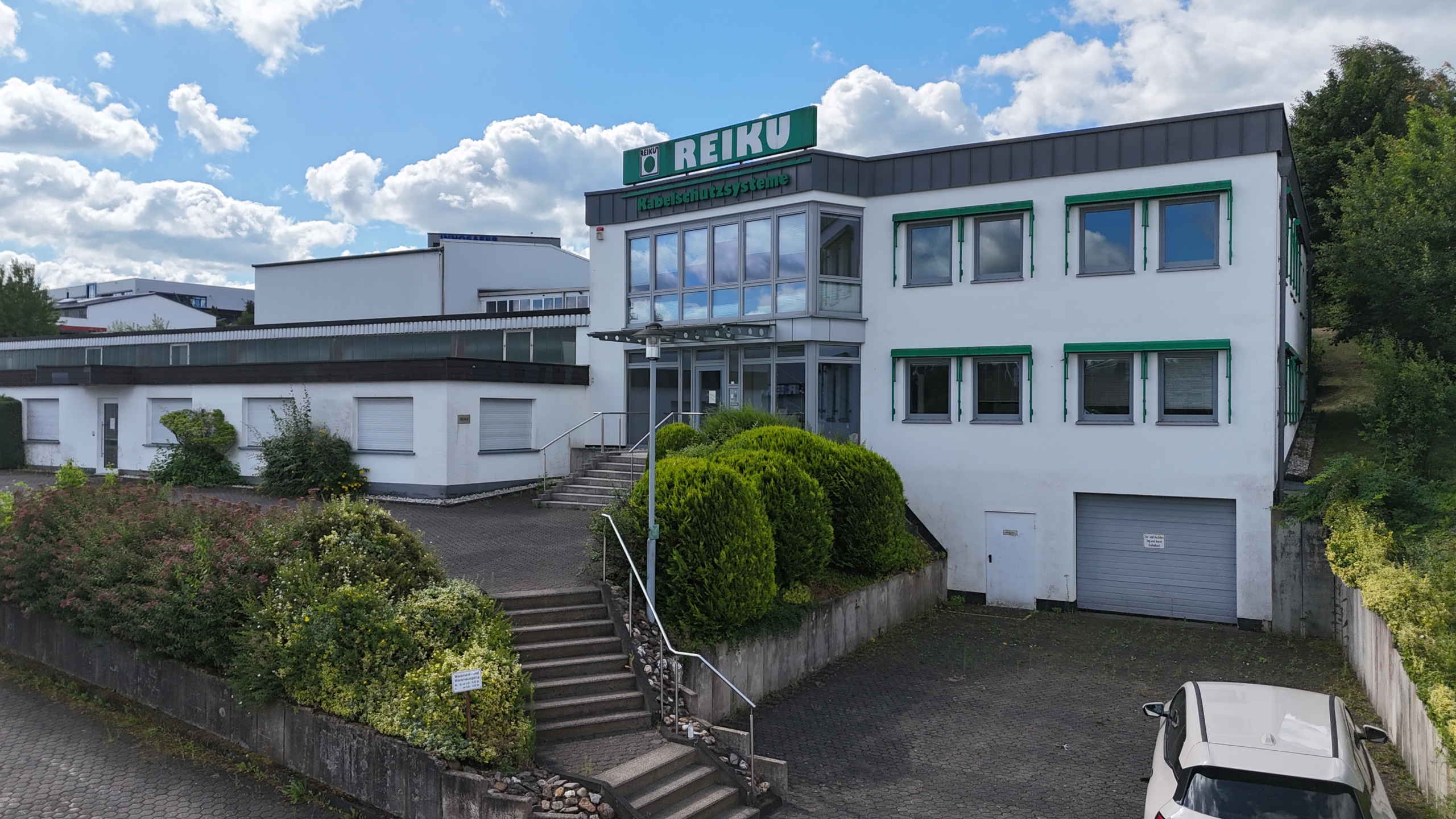 Lager, Produktion und Büro in top Lage